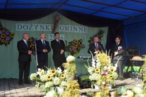 Chleb musi wyrosnąć na polu