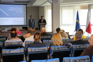 Konsultacje społeczne dotyczące „Aktualizacji Strategii Rozwoju Powiatu Kieleckiego do roku 2020”