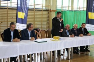 Na zajęcia i praktyki dla uczniów
