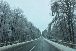 Zima nie odpuszcza. IMGW ostrzega: W nocy przymrozki.