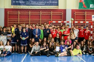 Edukują przez sport