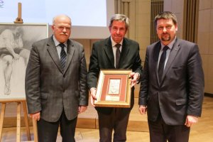 Z prof. Andrzejem Zollem o samorządzie i samorządności