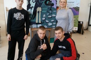 Na warsztatach w "Plastyku" „Recycling na miarę. Moniuszko inspiruje”.