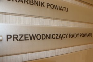 141 uchwał na 15 posiedzeniach