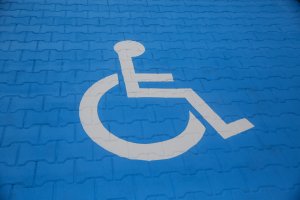 Karty i legitymacje wysyłane pocztą