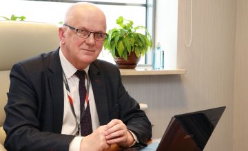 Stefan Bąk, członek Zarządu Powiatu w Kielcach podsumowuje działania w dziedzinie ochrony zdrowia i pomocy społecznej