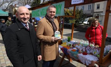 Kolorowy kiermasz w Chmielniku