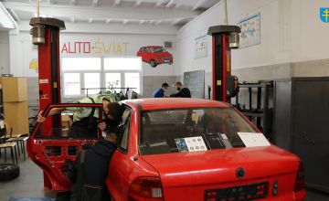 Akredytacja Polskiej Izby Motoryzacji dla PZS w Chmielniku
