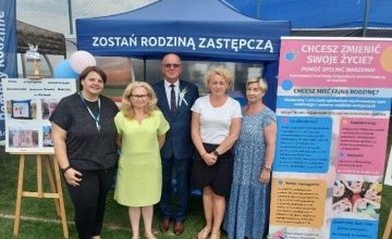 Promowali rodzicielstwo zastępcze