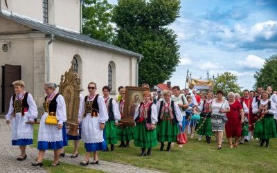 Odpust parafialny w Sędziejowicach