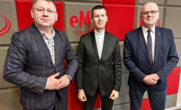 Podczas audycji radiowych promowali konkurs FIDES ET RATIO