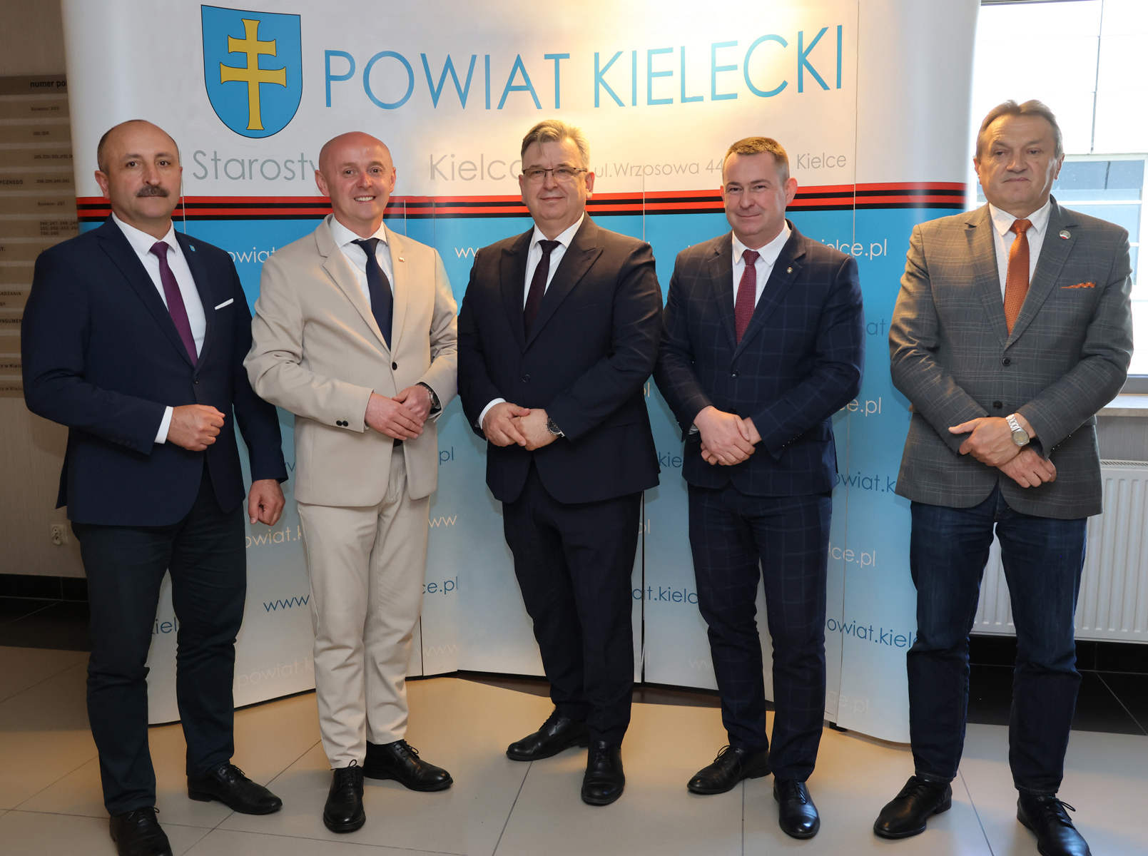 Nowa kadencja, nowe wyzwania - Rada Powiatu w Kielcach rozpoczyna swoją pracę