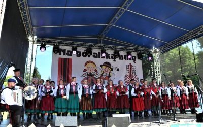 "Chełmowianie", "Jezioraneczki", "Modrzewianki" z gminy Nowa Słupia na Jarmarku Świętokrzyskim!