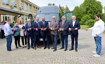 WTZ w Sędku z nowym autobusem