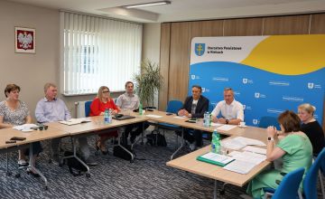 Komisja Edukacji o bieżących sprawach powiatu
