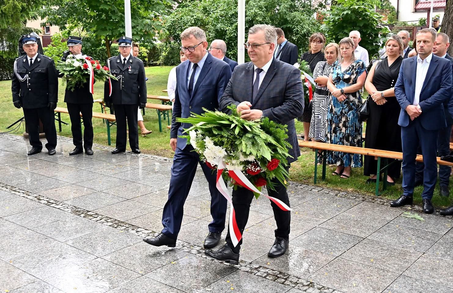 Pamięć, duma i wdzięczność - Daleszyce uczciły bohaterów Armii Krajowej 