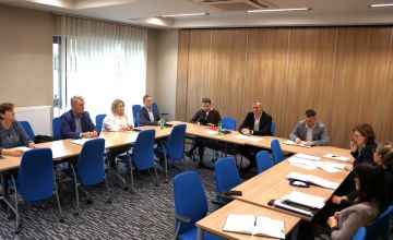 O oświacie i turystyce - Obrady Komisji