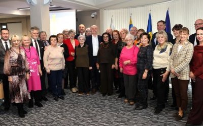 Dzień Seniora świętowano w kieleckim starostwie