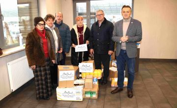 Dary dla rodaków od Chęcińskiego Uniwersytetu Trzeciego Wieku