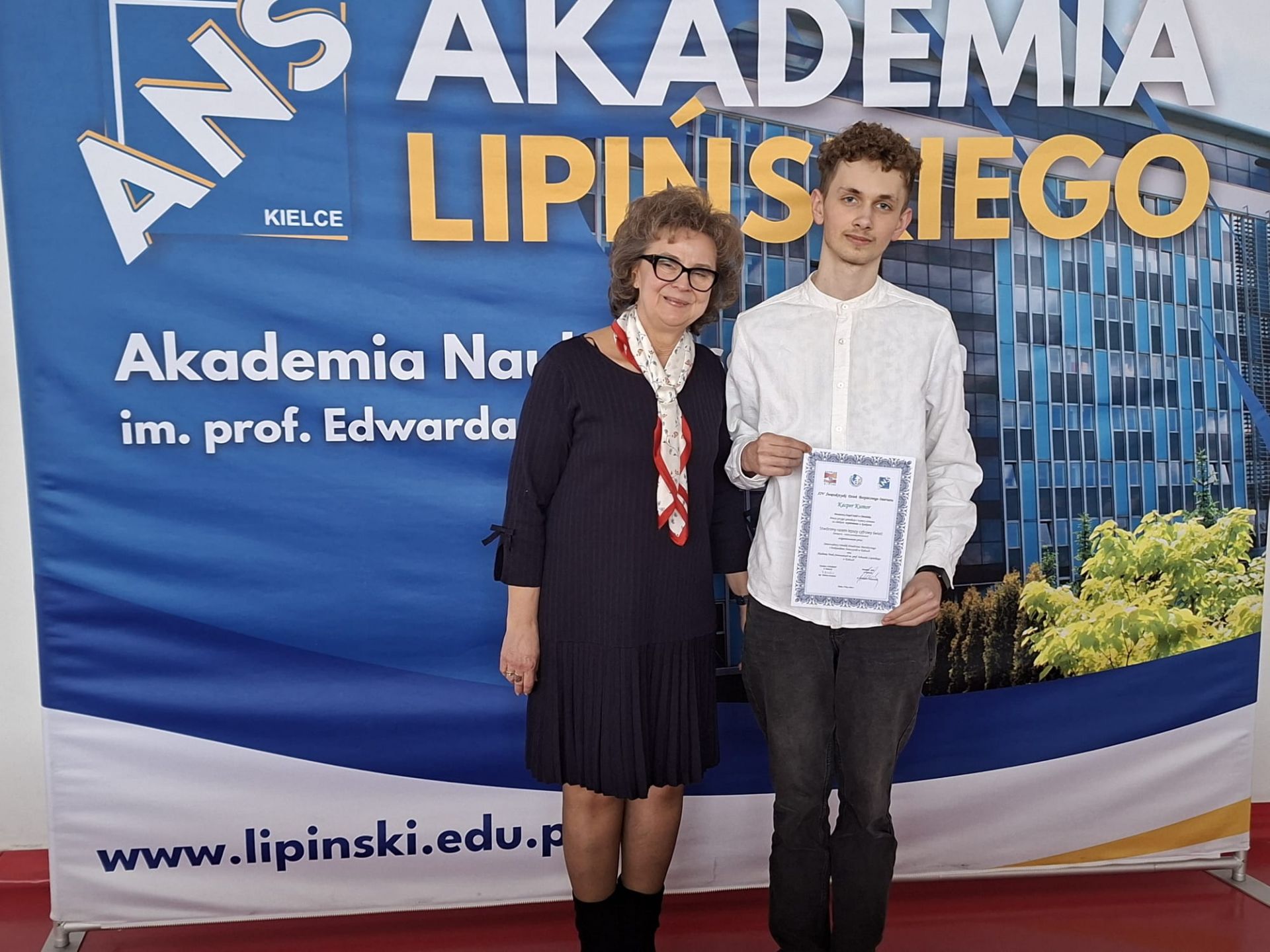 Wyróznienie  wkonkursie dla ucznia PZS w Chmielniku