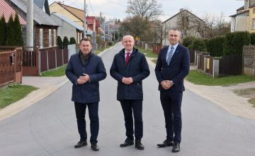 Dwie ważne inwestycje drogowe zakończone na terenie gminy Chęciny 