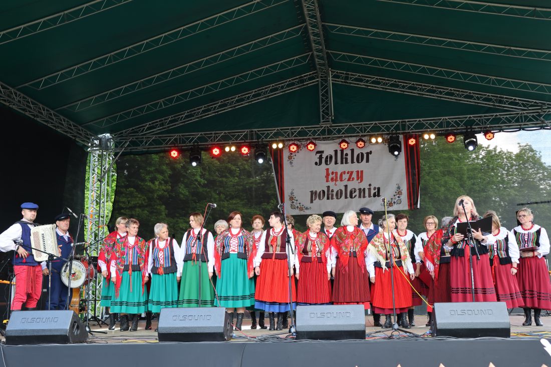 Artyści z gminy Nowa Słupia na Jarmarku Świętokrzyskim