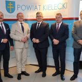 2 lata inwestycji i rozwoju powiatu. Wywiad ze Starostą Kieleckim Tomaszem Plebanem