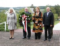 W hołdzie lotnikom z Polichna