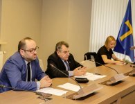na Nadzwyczajne Posiedzenie Konwentu Powiatów Województwa Świętokrzyskiego
