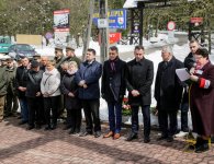 Obchody 77. rocznicy zbrodni katyńskiej przy pomniku Trzech Krzyży w Hucie Szklanej