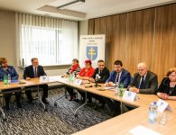 Podpisanie umowy w sprawie przebudowy mostu w Barczy