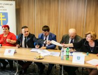 Podpisanie umowy w sprawie przebudowy mostu w Barczy