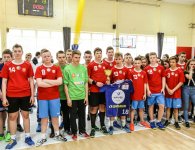 „Kibicuję graczom grającym przeciw dopalaczom”