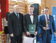 Zakończenie roku szkolengo klas maturalnych w Bodzentynie