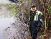 Starosta kielecki Michał Godowski monitorował stan wód w gminach Sitkówka-Nowiny i Chęciny