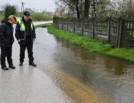 Starosta kielecki Michał Godowski monitorował stan wód w gminach Sitkówka-Nowiny i Chęciny