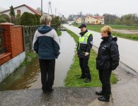 Starosta kielecki Michał Godowski monitorował stan wód w gminach Sitkówka-Nowiny i Chęciny