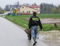 Starosta kielecki Michał Godowski monitorował stan wód w gminach Sitkówka-Nowiny i Chęciny