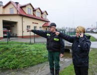 Starosta kielecki Michał Godowski monitorował stan wód w gminach Sitkówka-Nowiny i Chęciny