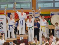 Zawodnicy Klubu Karate Morawica i Piekoszów 
