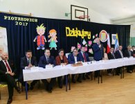 Uroczysta sesja na Tarnoskale