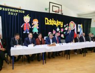Uroczysta sesja na Tarnoskale