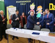 Uroczysta sesja na Tarnoskale