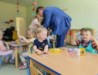 Wyjątkowa niespodzianka dla dzieciaków ze żłobka w Łopusznie