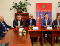 Podpisanie umowy z wykonawca północnej obwodnicy Chmielnika