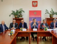 Podpisanie umowy z wykonawca północnej obwodnicy Chmielnika