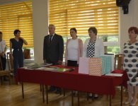 Świadectwa rozdane, uczniowie mają wakacje