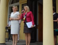 Świadectwa rozdane, uczniowie mają wakacje