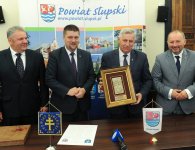 Podpisaliśmy umowę z powiatem słupskim
