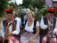 Dożyni w gminach powiatu kieleckiego